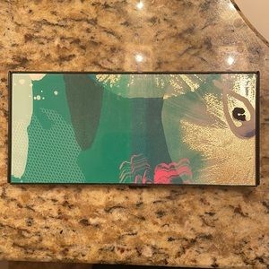 Bobbi Brown eyeshadow palette